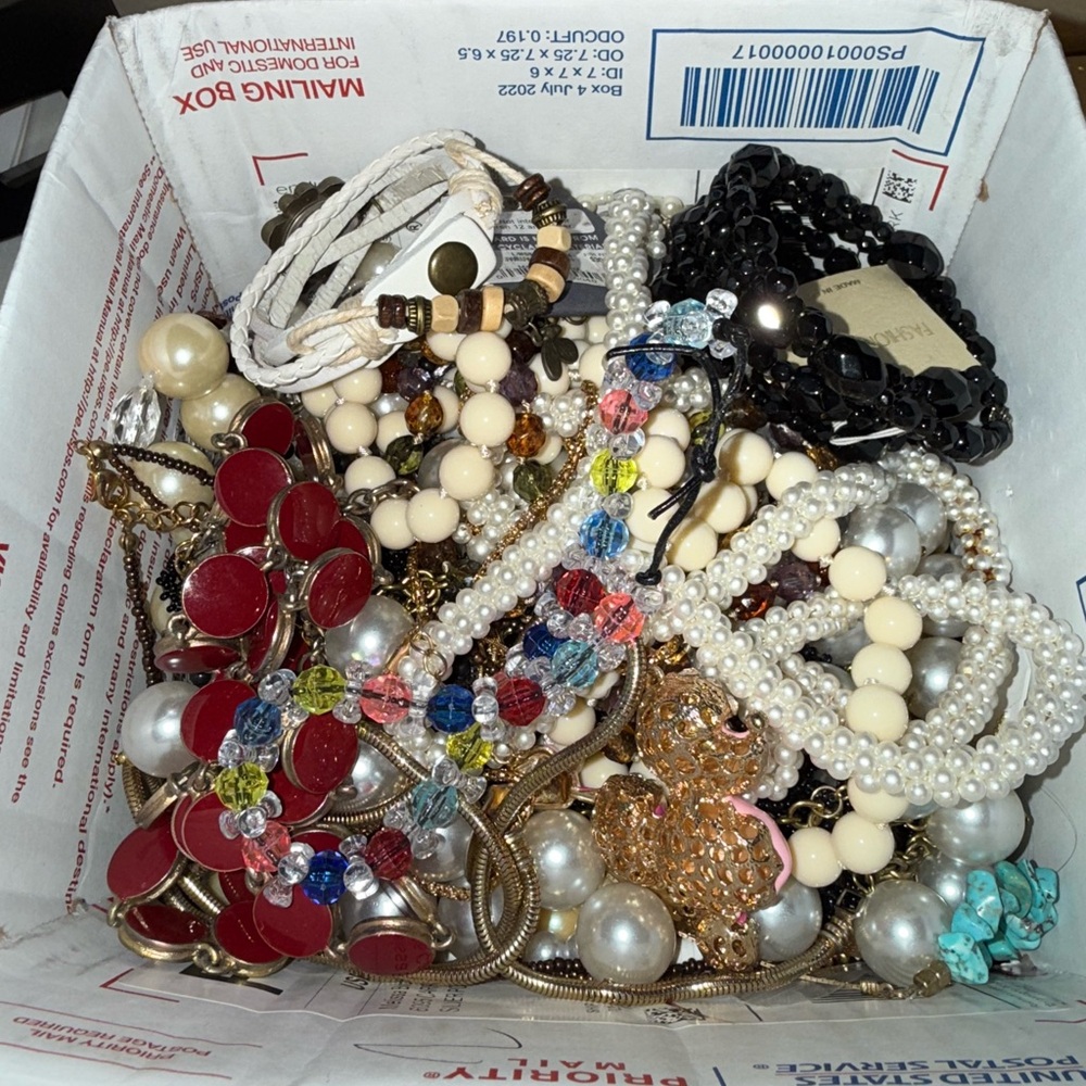 Bundle 1 - 5lb assorted jewelry bundle